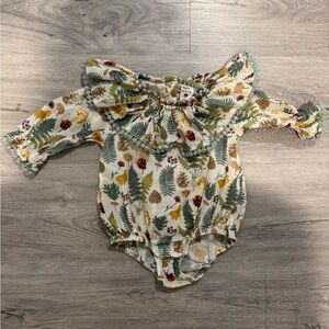 Kate Quinn Floral and Leaf Print Bodysuit